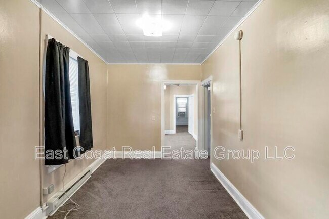 Building Photo - 349 S Cannon Ave