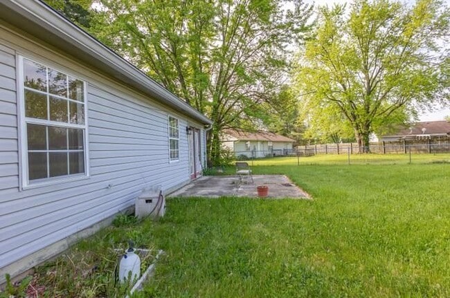 Building Photo - 5510 Old Mill Ct