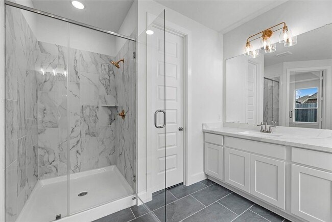 Building Photo - 10427 Shining Dawn Wy