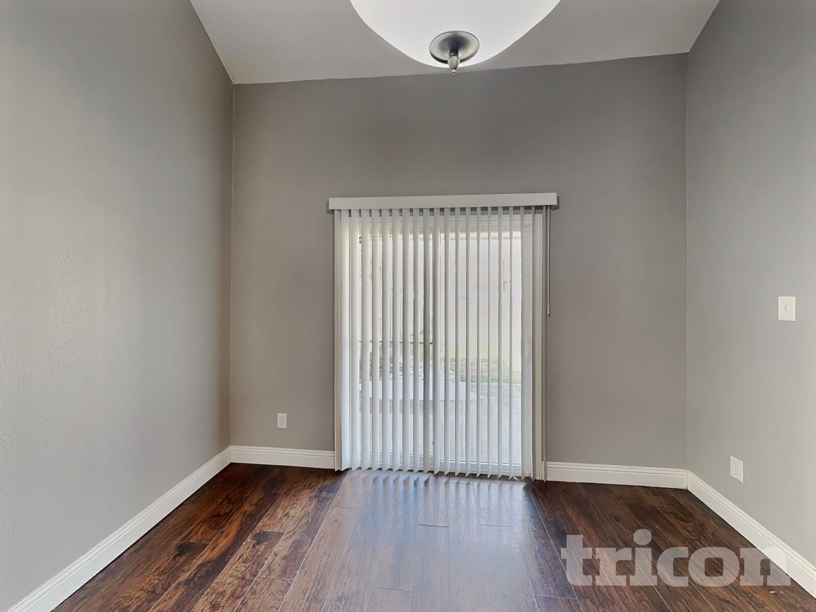 Building Photo - 725 Rawlins Dr