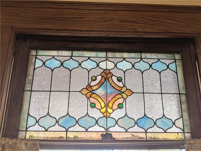 Building Photo - 366 Ashland Ave