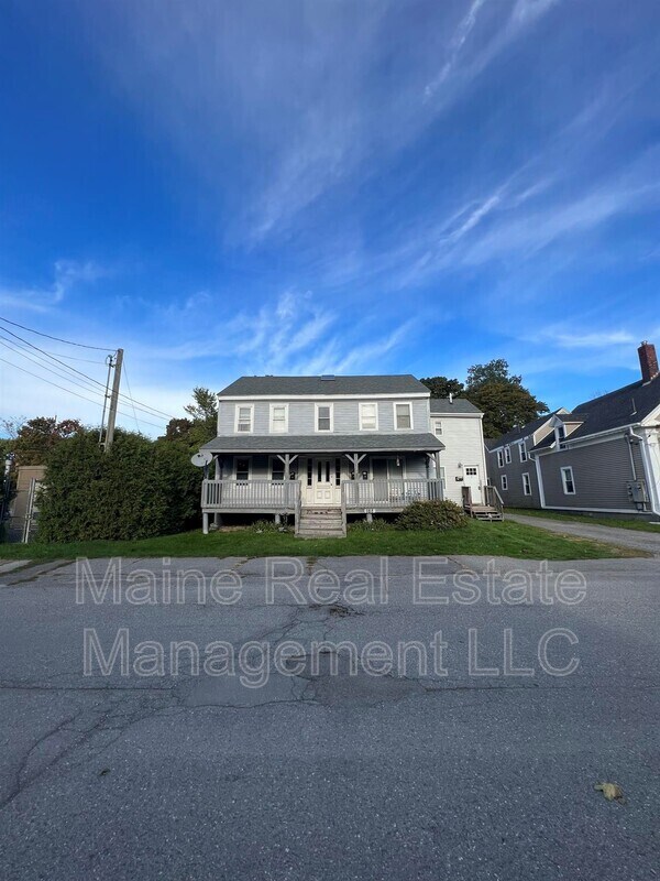 188 Center St 188 Center St Brewer ME 04412 Apartment Finder