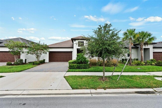 Building Photo - 16819 Shell Bay Dr