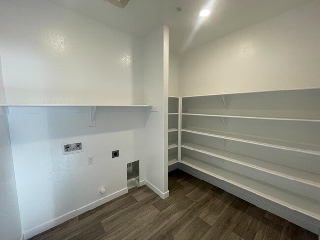 Building Photo - 4275 Joaquin Ave