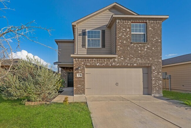 Building Photo - Spacious 3-Bed Townhome with Garage & Fenced Yard in New Braunfels – 1,920 Sq Ft!