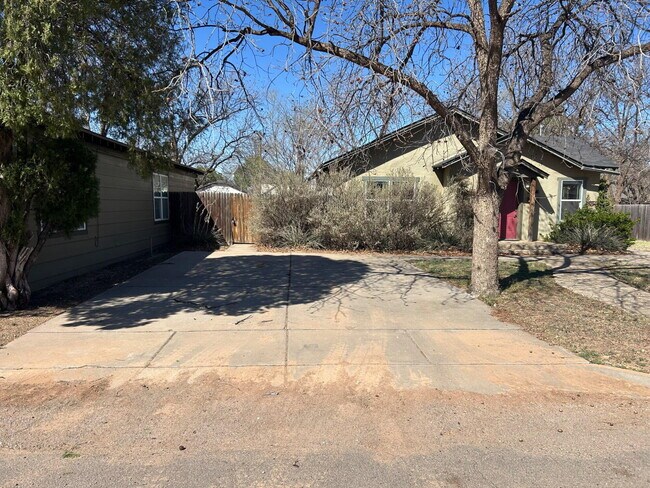Building Photo - 3118 37th St