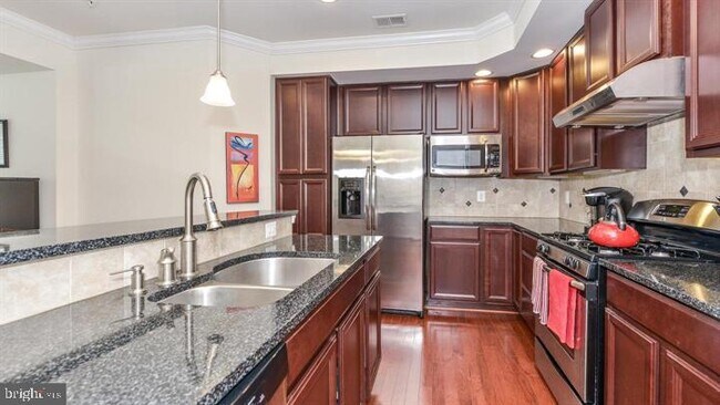Building Photo - 21613 Romans Dr