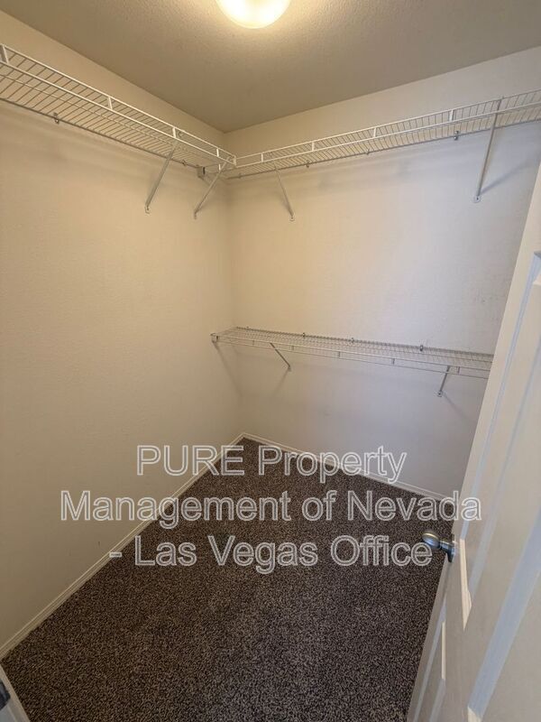 Building Photo - 4320 Laguna Garden Ave