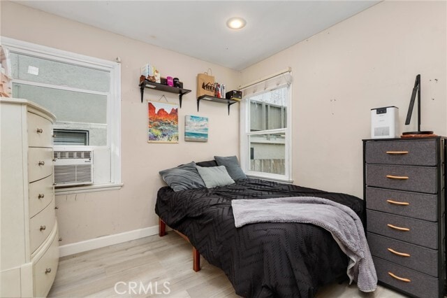 Building Photo - 352 Thalia St