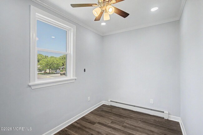 Building Photo - 605 NJ-35