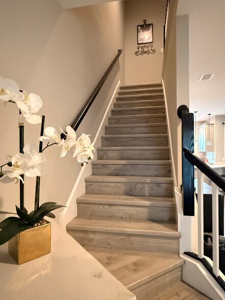 Building Photo - 2490 Stapleford Pl