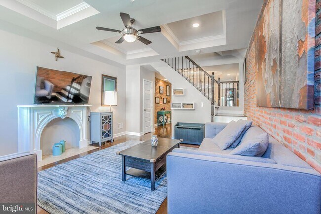 Building Photo - 2925 E Baltimore St