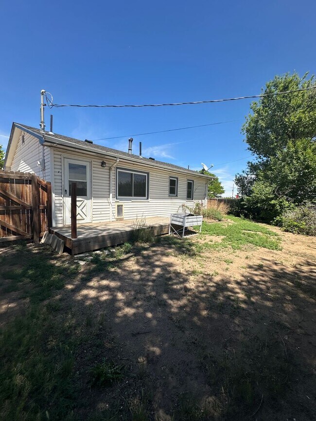 Building Photo - Charming 2 Bedroom House in Gilcrest. Avail NOW!