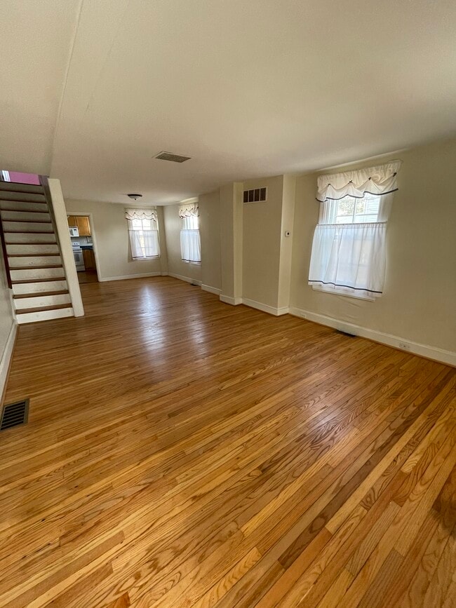 Building Photo - 737 First Ave