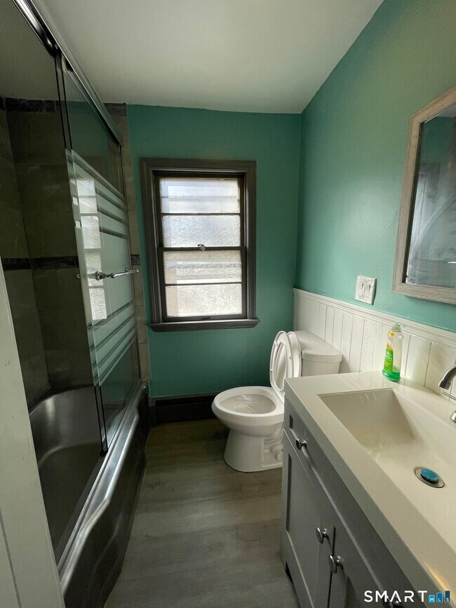 Building Photo - 37 Long Meadow Rd