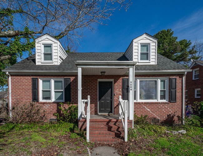 Building Photo - 3504 Trant Ave