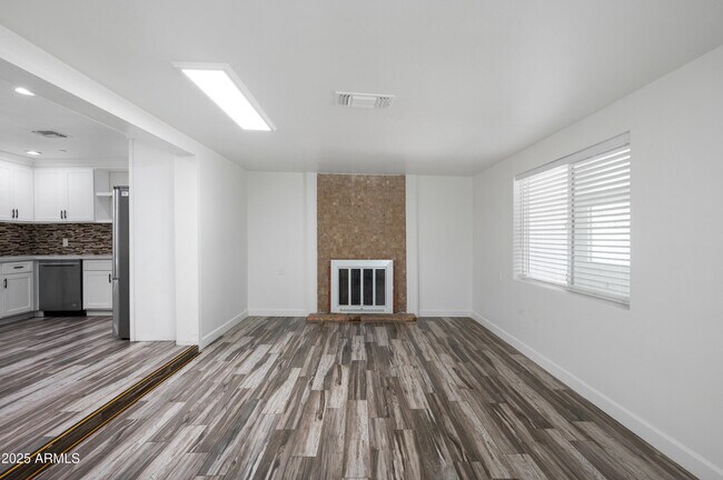 Building Photo - 2037 N 71st St