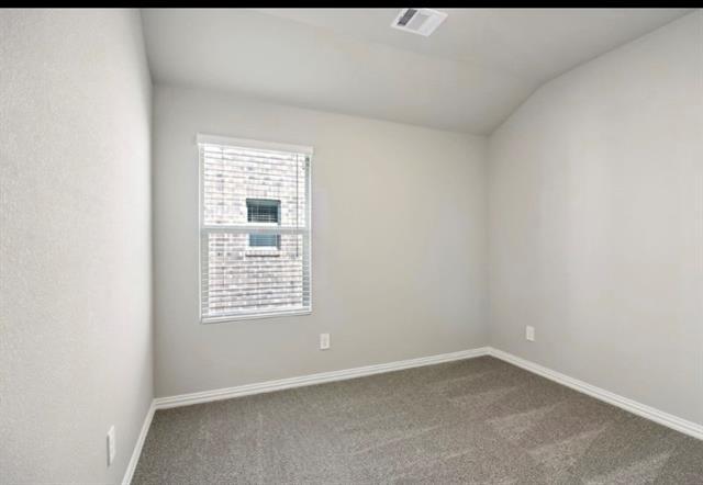 Building Photo - 909 Edgehurst Dr