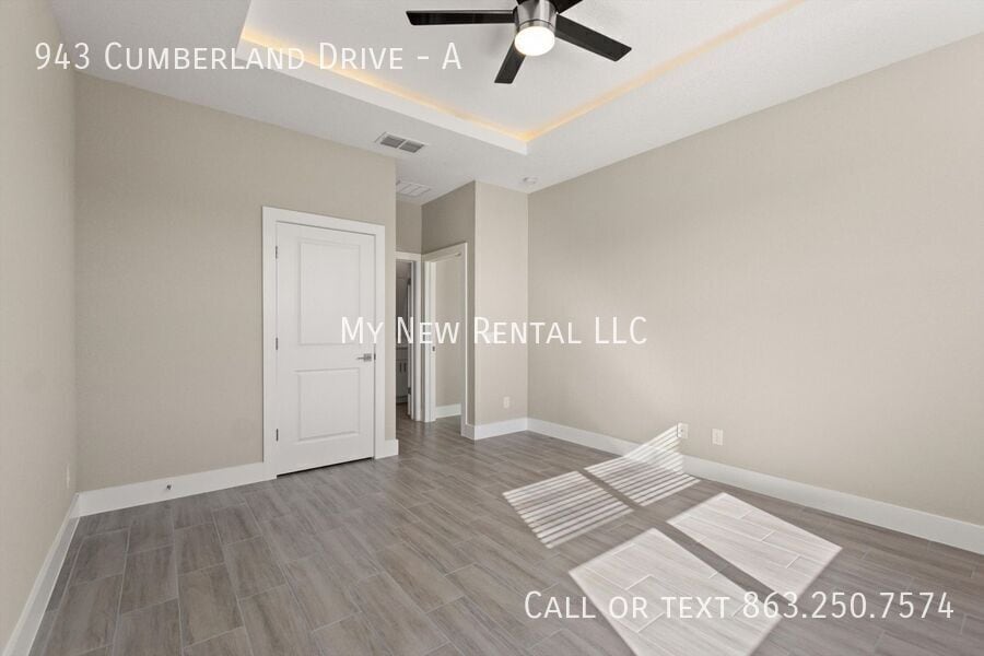 Building Photo - 943 Cumberland Dr