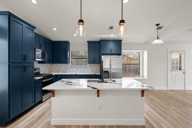 Building Photo - 4602 Tobago Cove