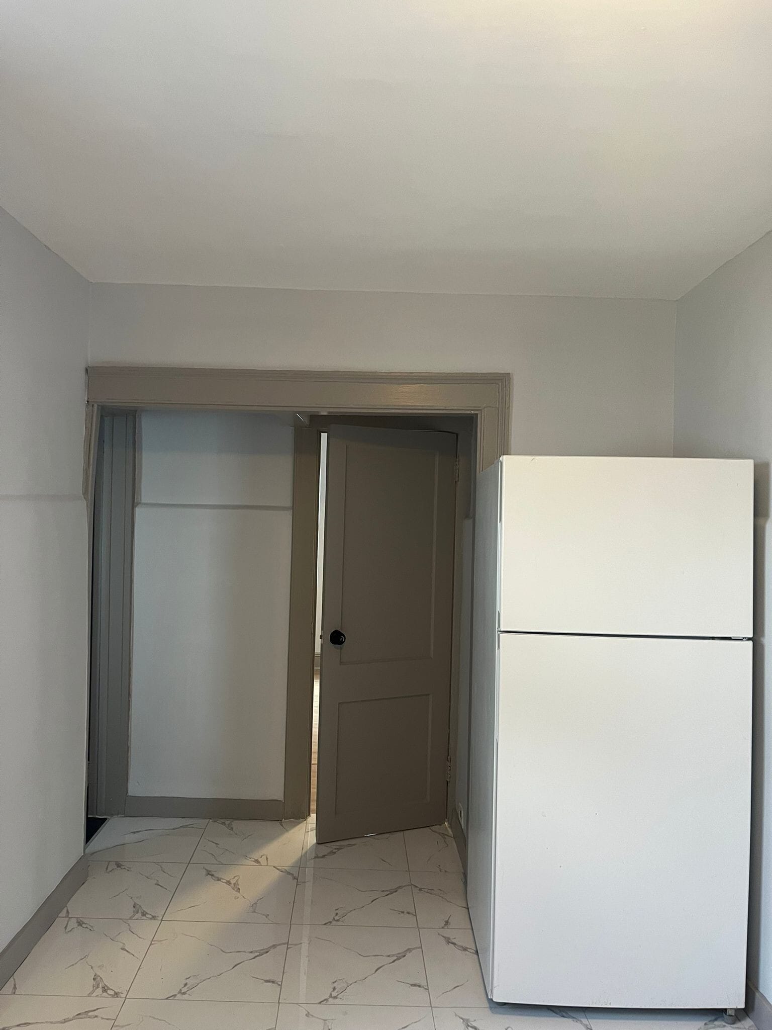 Building Photo - 66 Broadway