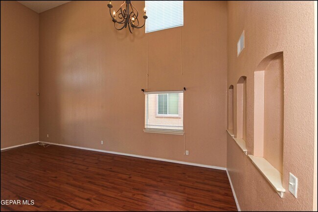 Building Photo - 452 Emerald Pass Ave