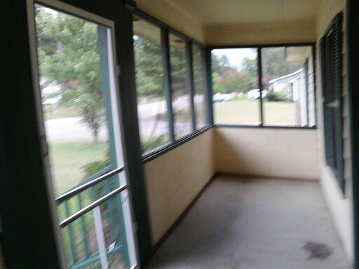 Building Photo - 958 Rim Rd