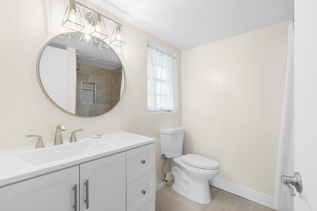 Building Photo - 8800 Royal Palm Blvd