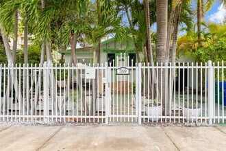 Building Photo - 769 NW 10th St