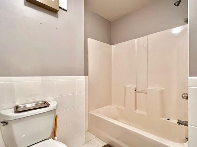 Building Photo - 2760 Stewart Ct