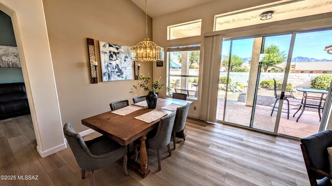 Building Photo - 38325 S Mountain Site Dr