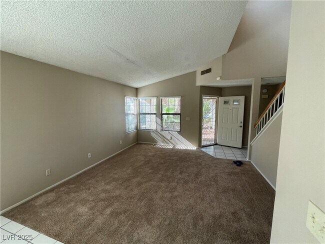 Building Photo - 2525 Wolverton Ave