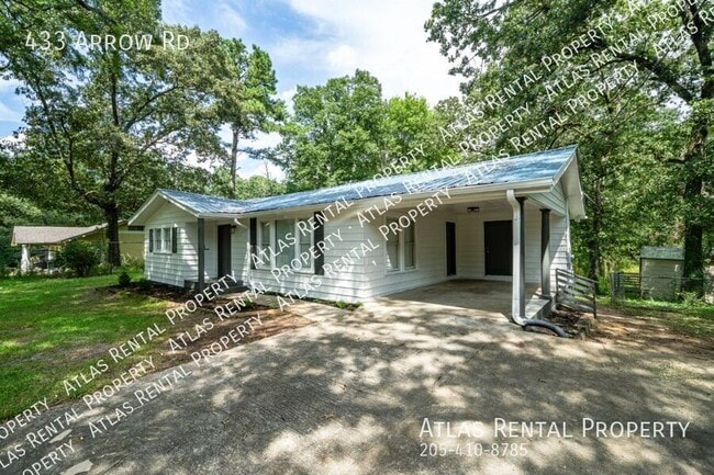 Building Photo - 433 Arrow Rd