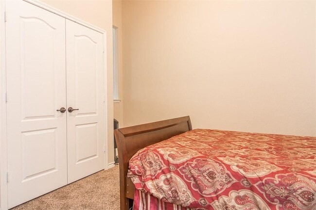 Building Photo - 4105 Comanche Dr