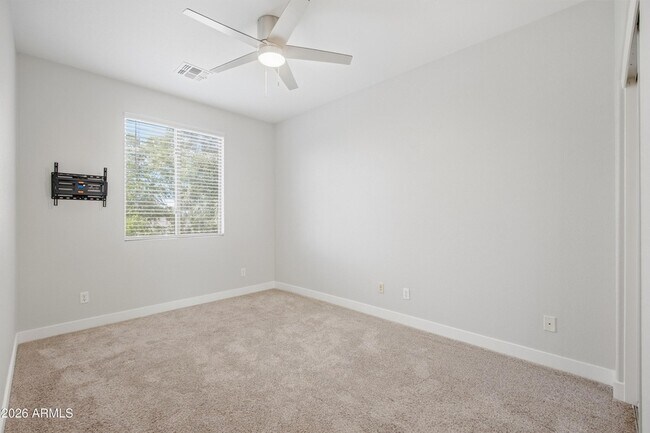 Building Photo - 4248 S Mariposa Dr