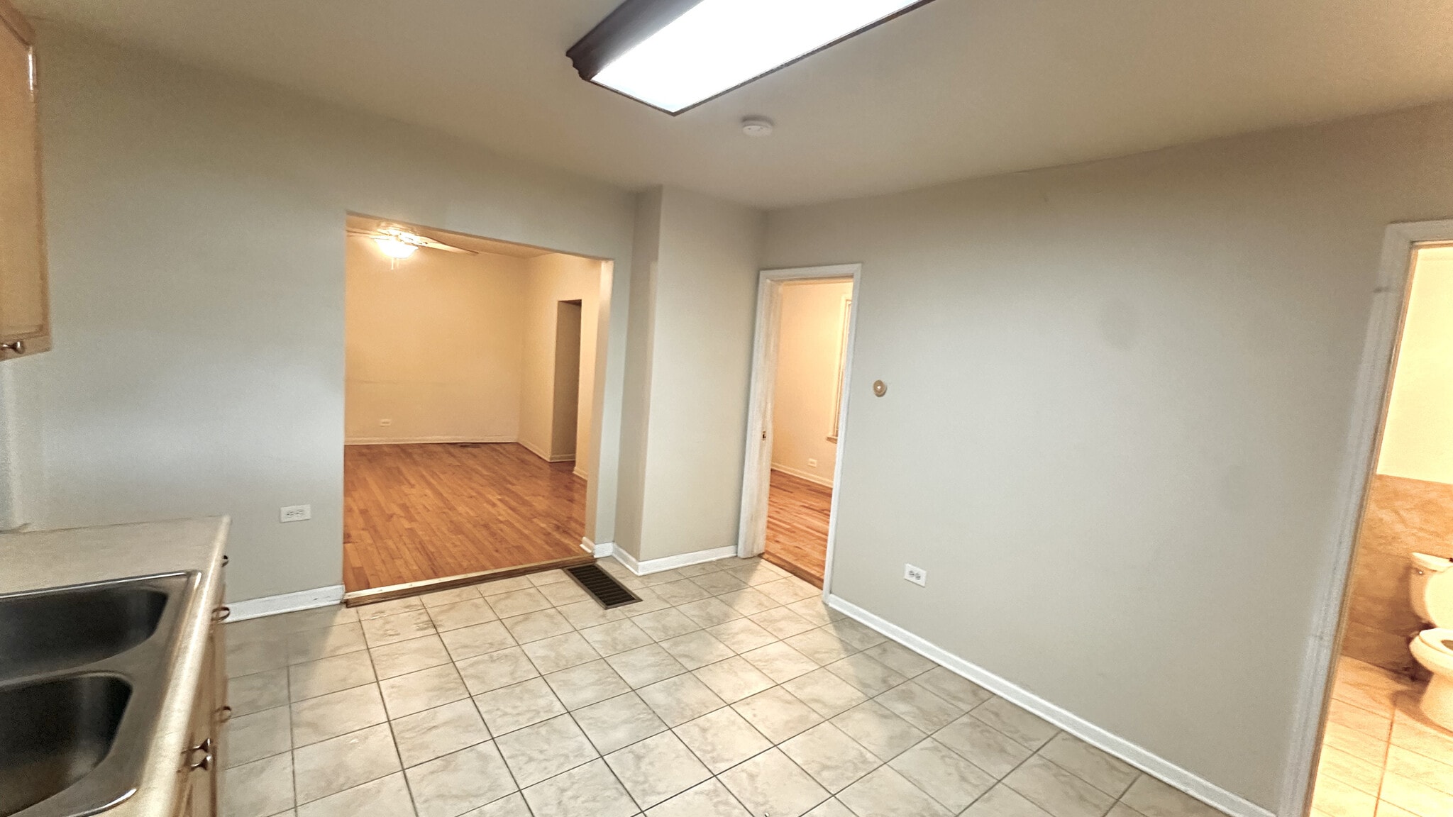 Building Photo - 3744 S Wallace St