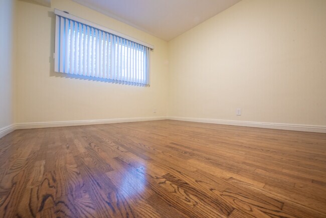 Bedroom - 8746 Reading Ave