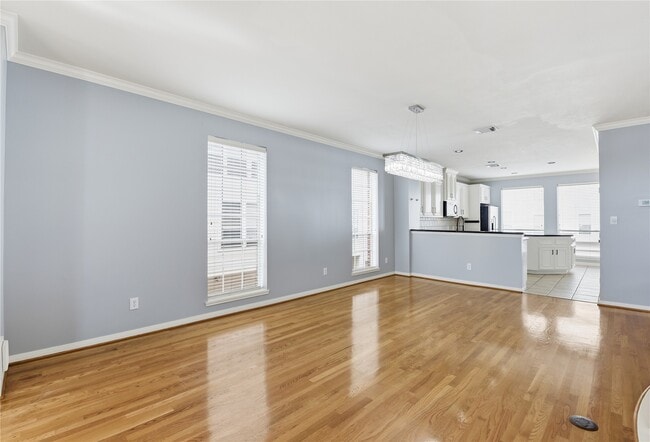 Building Photo - 1314 W Webster St