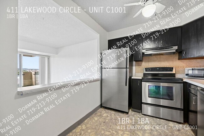 Building Photo - 411 Lakewood Cir
