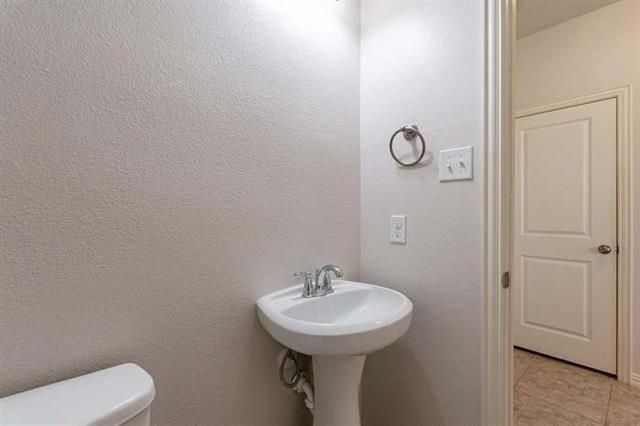 Building Photo - 3927 Cascade Sky Dr