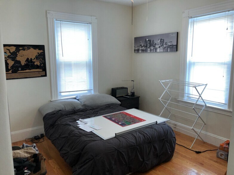 Building Photo - 2 Winship Pl