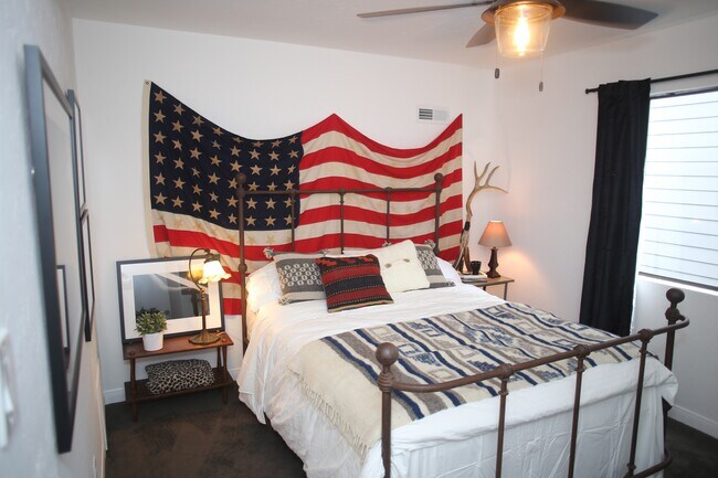 Building Photo - 521 Rialto Ave