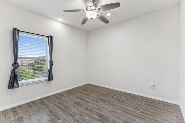 Building Photo - 7808 Glover Dr