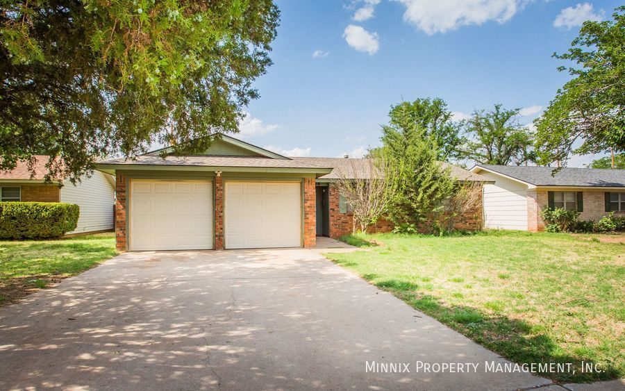 Building Photo - 4804 53rd St