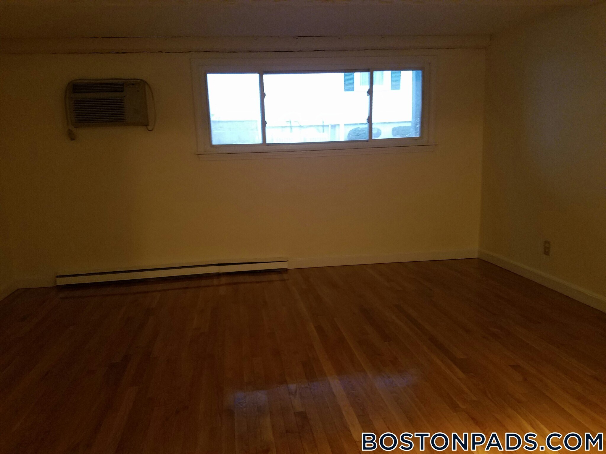 Building Photo - 1799 Centre St