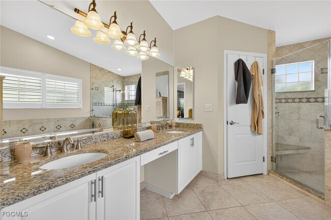 Building Photo - 8350 Trentwood Ct