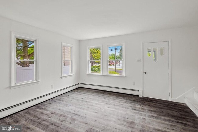 Building Photo - 505-A Evesham Rd
