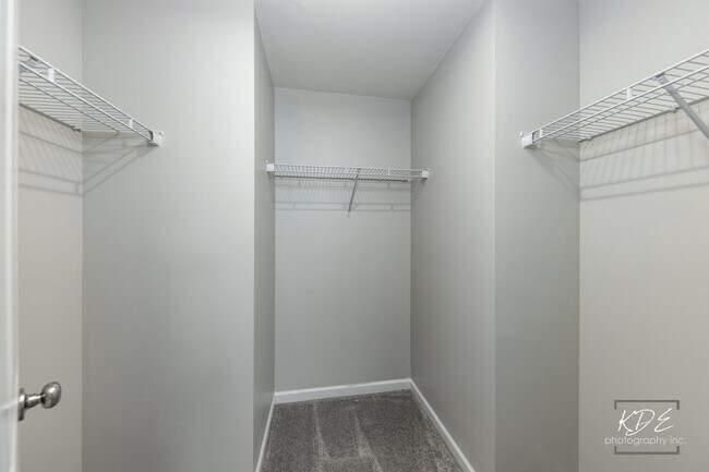 Building Photo - 2110 Weatherbee Ln