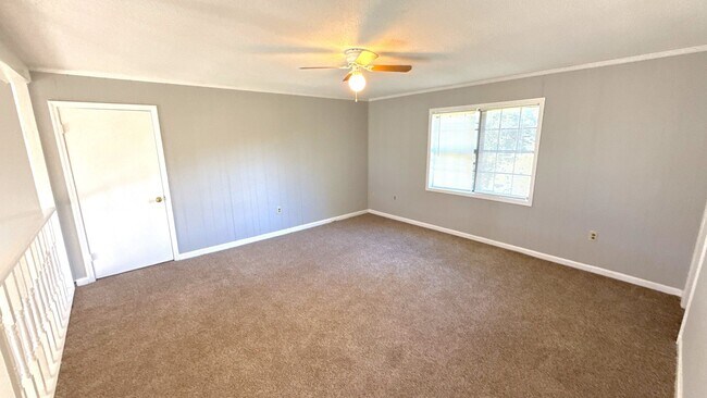 Building Photo - 5144 Country View Ln