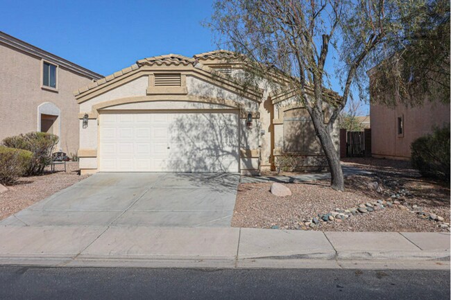 Building Photo - 4Bed/2Bath House in Buckeye! Ready for Immediate Move-In!